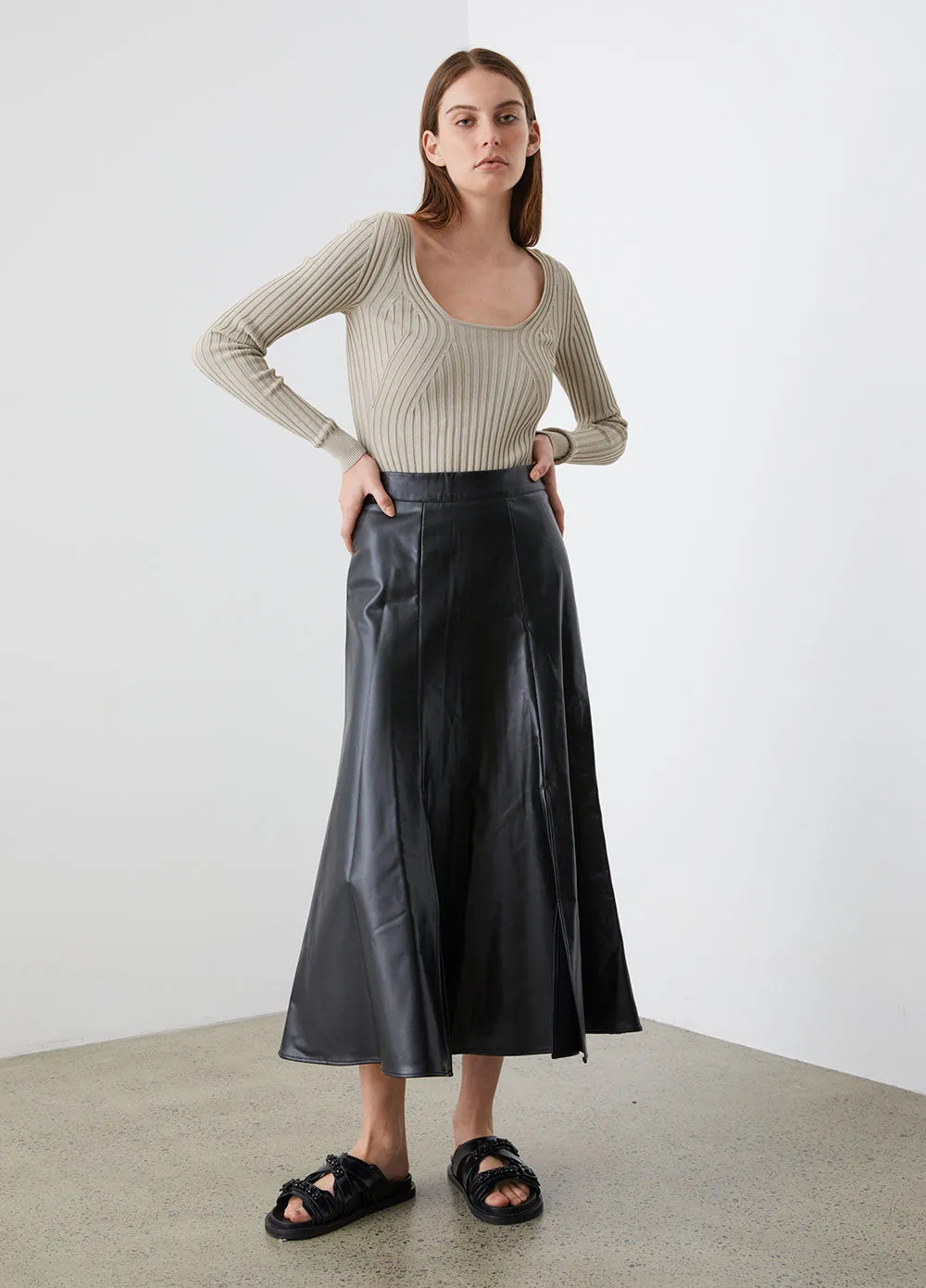 0023 VEGEA Leather A-line Skirt