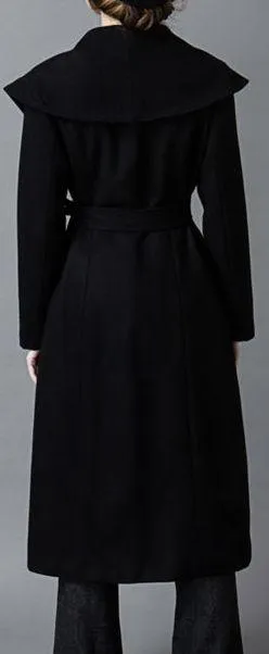 Capelet Wool Wrap Coat in Black