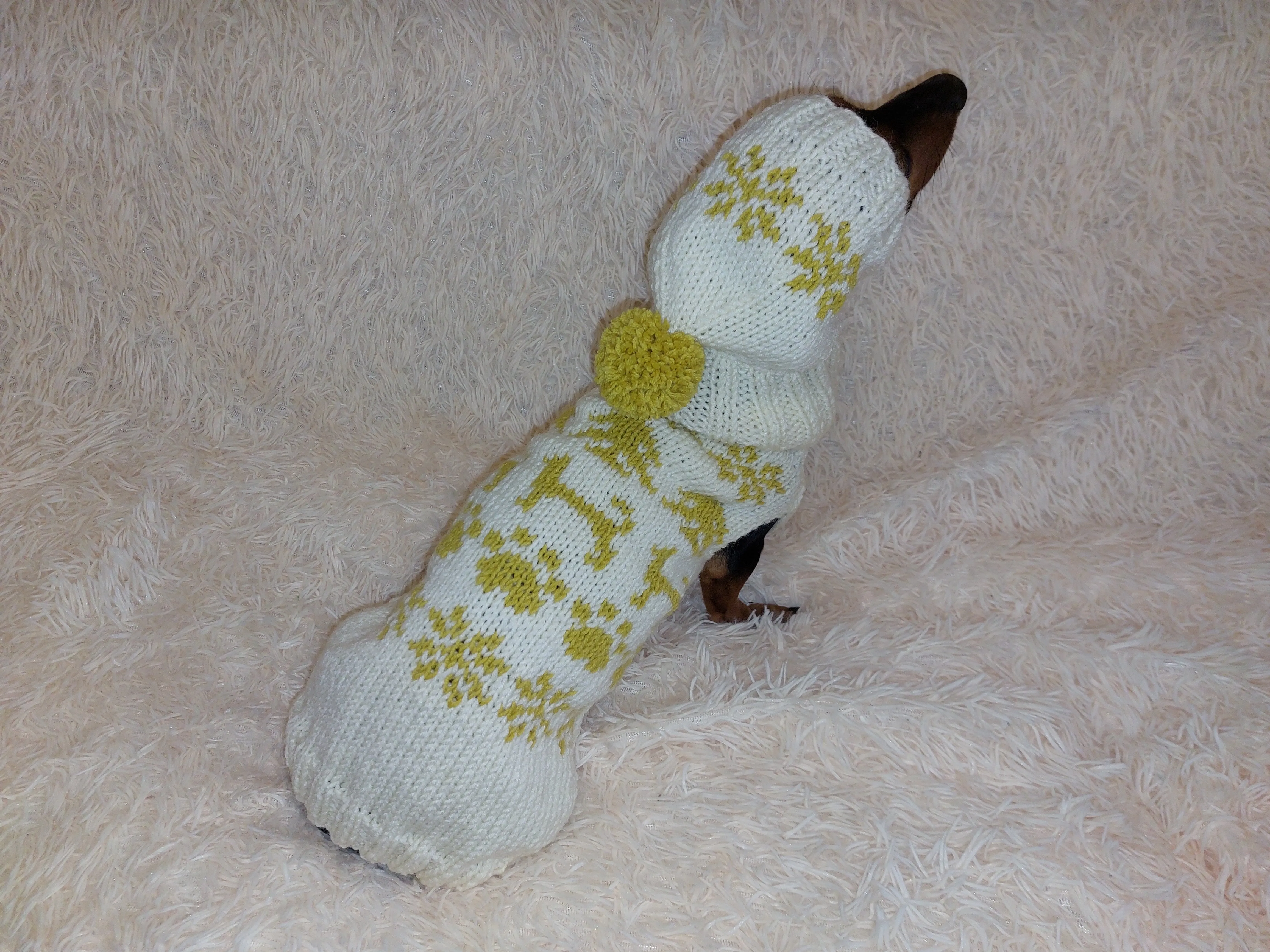 Christmas Pet Sweater and hat costume with dog paws, Snowflakes and Trees,Dachshund Dog Christmas Outfit Clothes