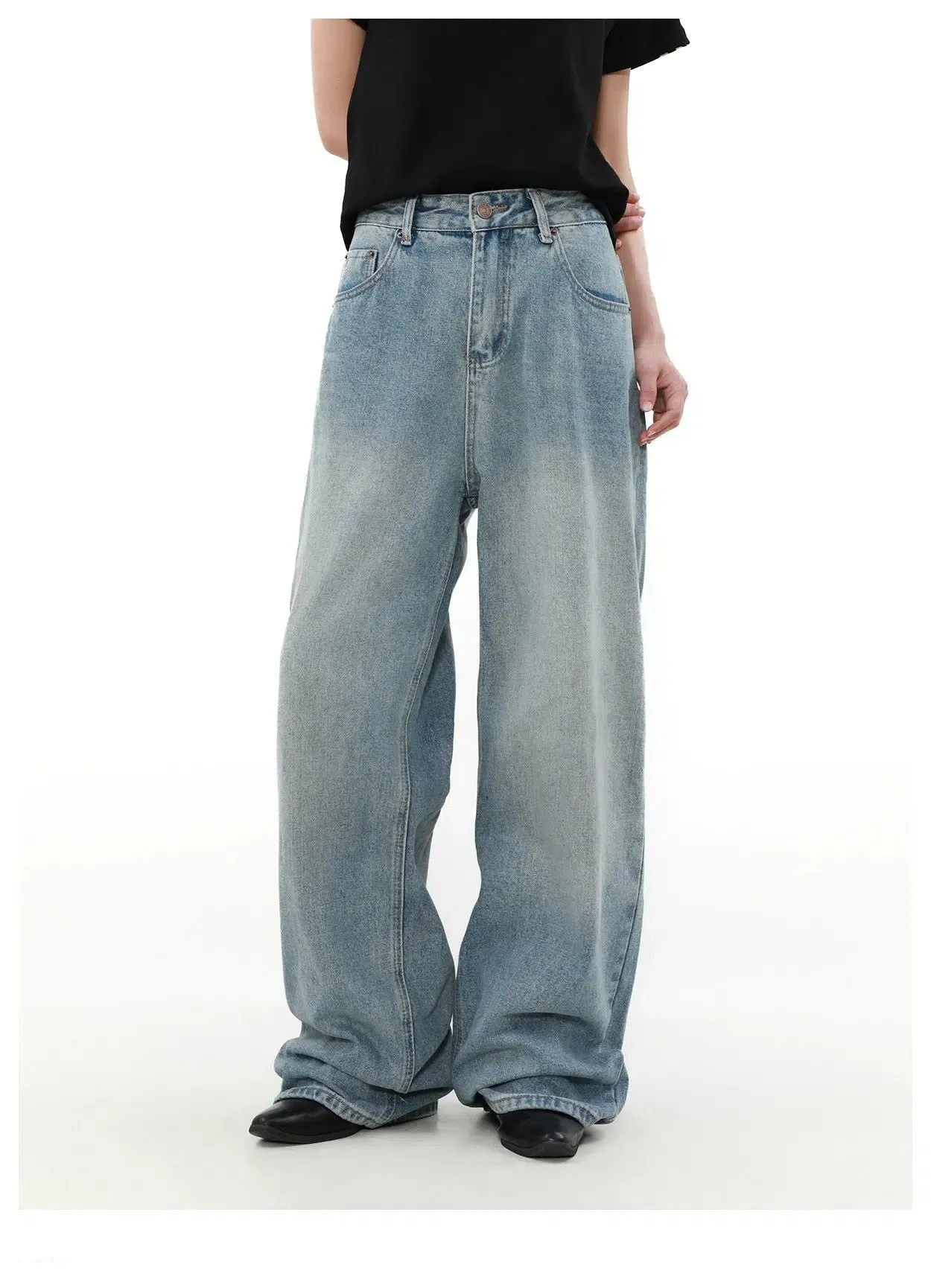 High Waisted Light Wash Jeans