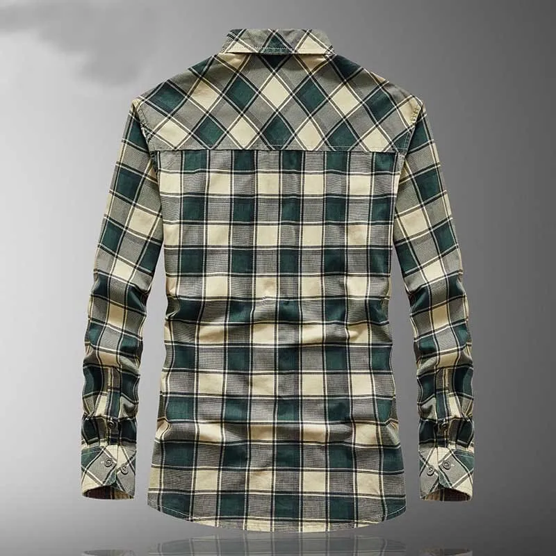 Men Plaid Print Flap Pocket Contrast Lining Lapel Collar Shirt