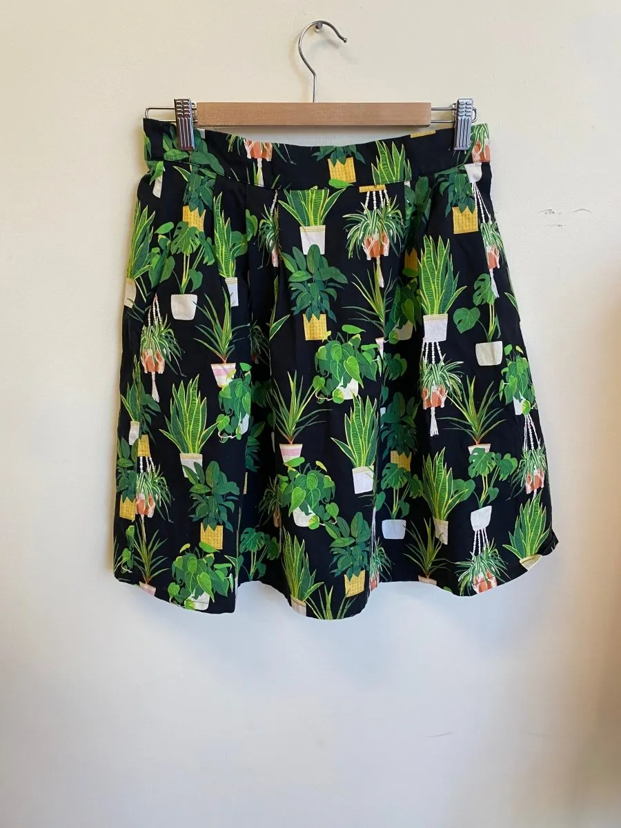 Vintage Victoire Birds of North America Akialoa Skirt (House Plant) - 10